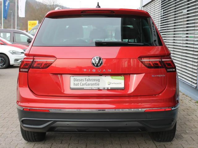 Volkswagen Tiguan 1.4 TSI Life eHybrid