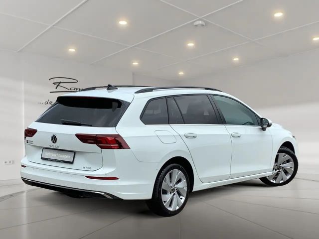 Volkswagen Golf 1.5 eTSI DSG Style Variant