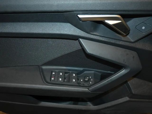 Audi A3 30 TDI Sedan