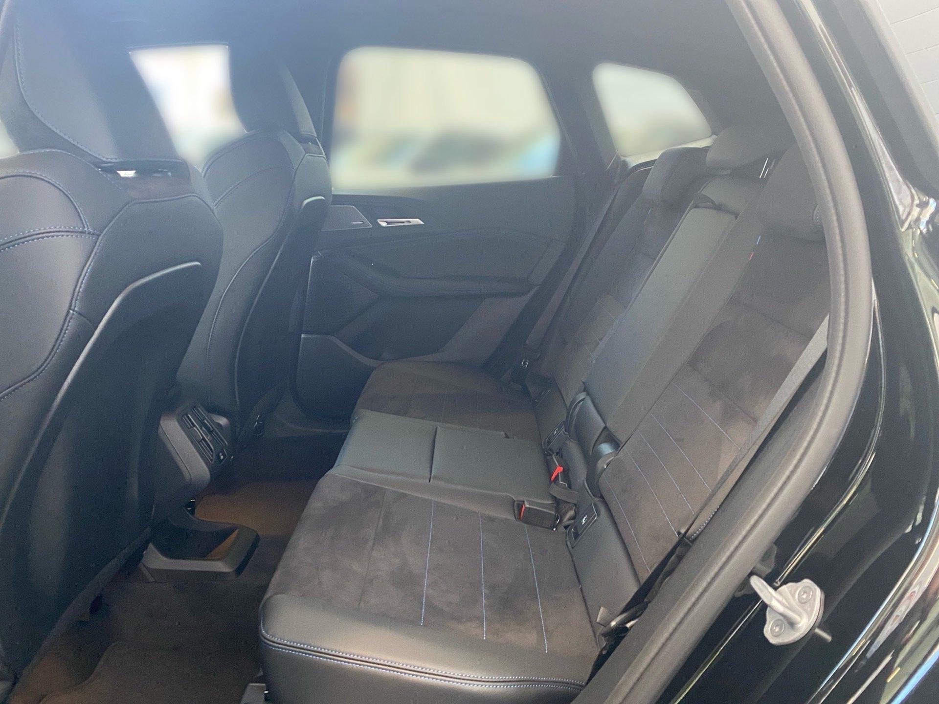 BMW 220 220i Active Tourer