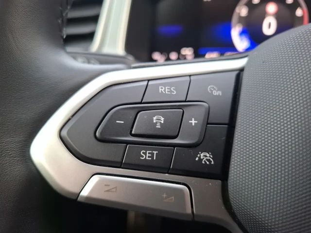 Volkswagen T-Roc TSI Goal LED Navi AID ACC Park-Assist SH 17"