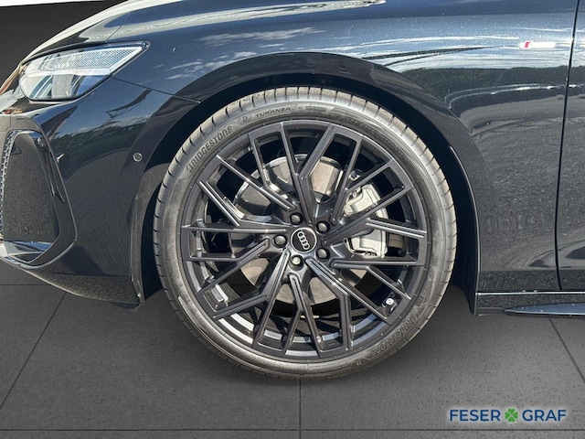 Audi A6 Avant Quattro S-Tronic