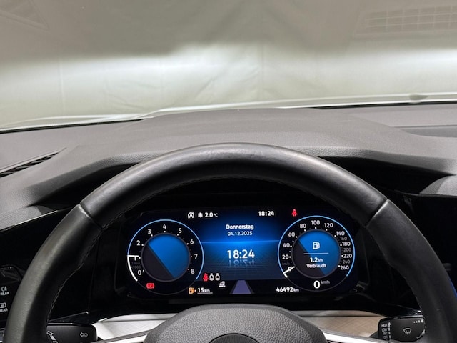 Volkswagen Golf 1.0 TSI Life Variant