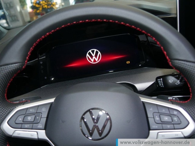 Volkswagen Golf 2.0 TSI DSG GTI