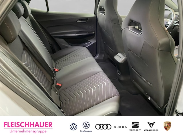 Cupra Born LED DAB PDCv+h ACC Tel.-Vorb. Navi Keyless SHZ Temp