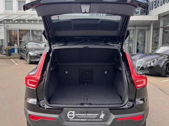 Volvo XC40 B4*Black Edition*NP&#128;57590*Pano*ACC*BLIS