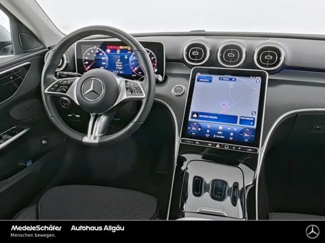 Mercedes-Benz C 180 AVANTGARDE Sedan