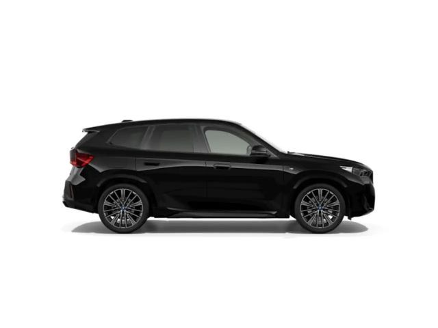 BMW iX1 Drive pro M-Sport xDrive30