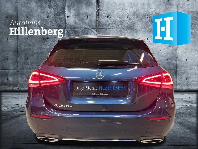 Mercedes-Benz A 250 A 250 e