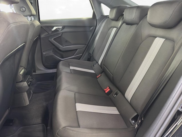 Audi A3 35 TFSI S-Tronic Sedan