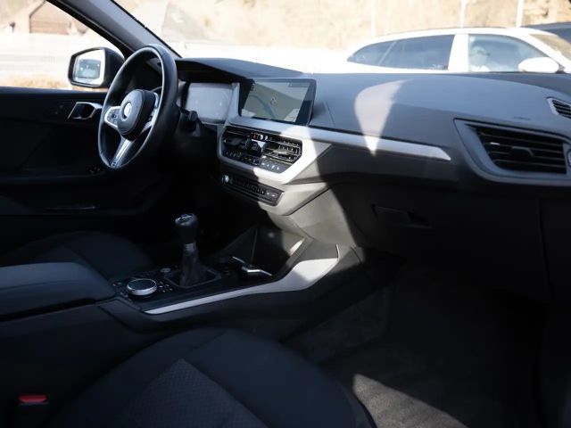 BMW 118 118i Advantage pakket Sedan