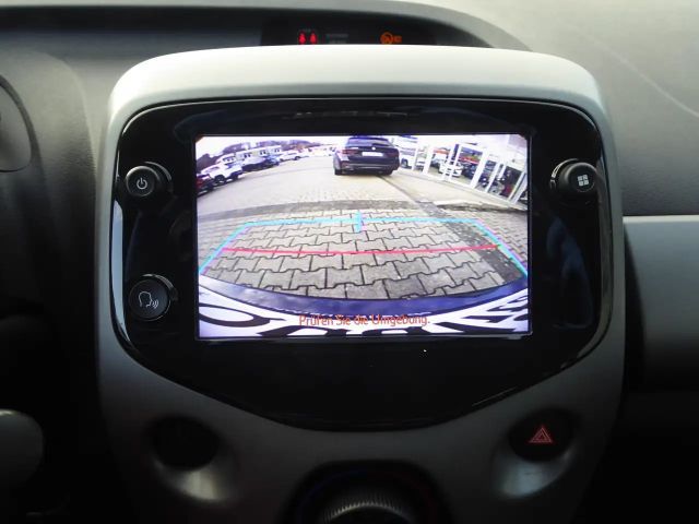 Toyota Aygo Hatchback Play Team D X-play