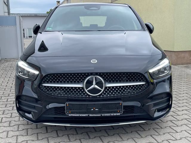Mercedes-Benz B 200 7GAUT,AMGLine,PRDACH,Navi,Kamera,Parksassist,Alu