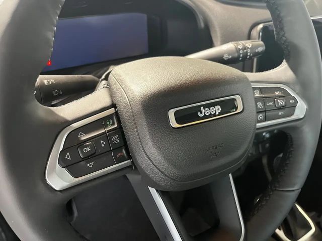 Jeep Renegade Summit