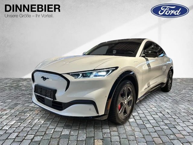 Ford Mustang Mach-E AWD
