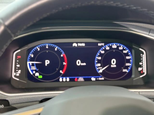 Volkswagen T-Roc IQ.Drive Style