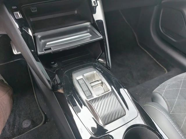 Peugeot E-208 GT-Line