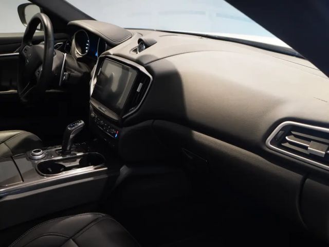 Maserati Ghibli GranSport