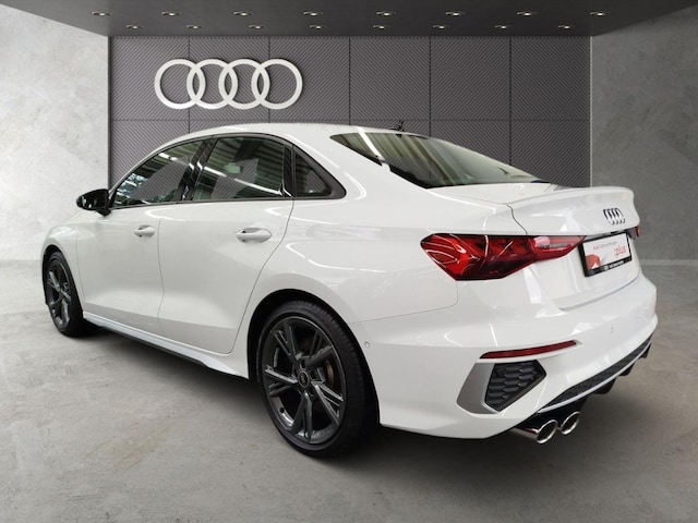 Audi S3 Quattro S-Tronic Sedan