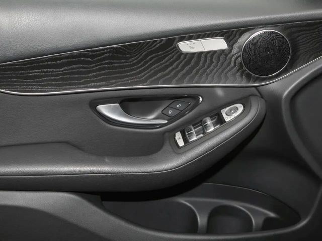 Mercedes-Benz GLC 300 4MATIC
