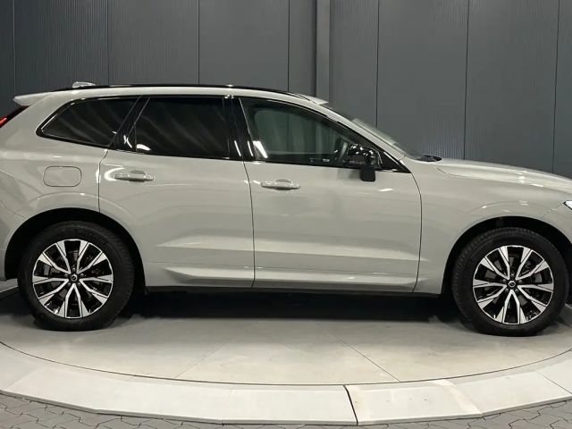 Volvo XC60 AWD Business Dark Plus