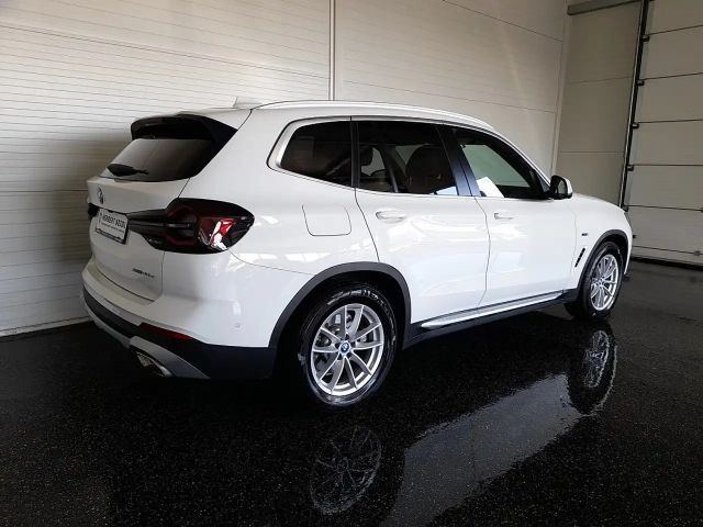BMW X3 xDrive30e