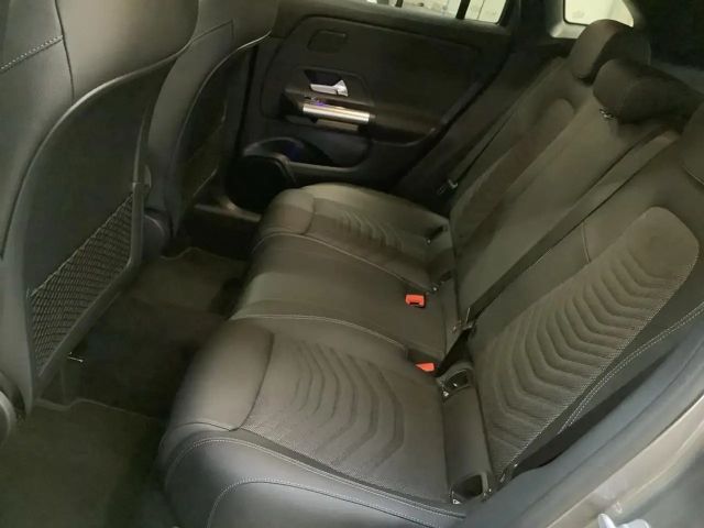 Mercedes-Benz GLA 220 4MATIC