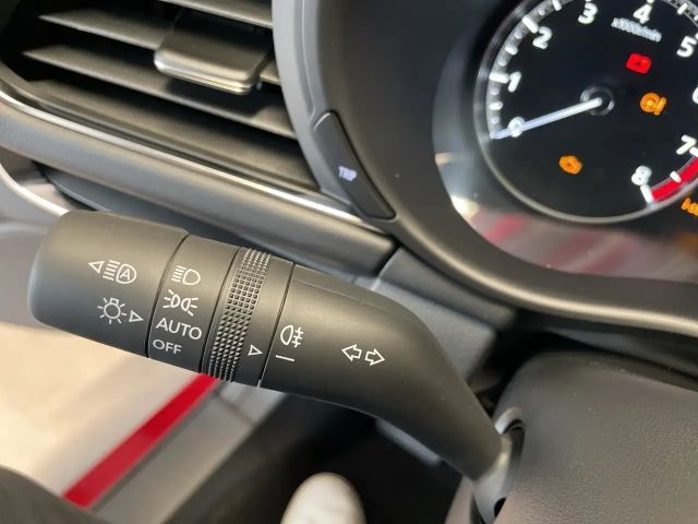 Mazda 3 2.5L Homura SkyActiv e-Skyactiv