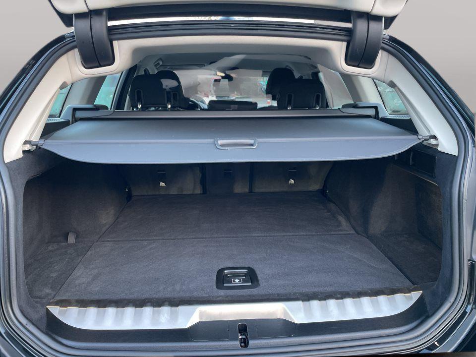 BMW 320 320e Touring