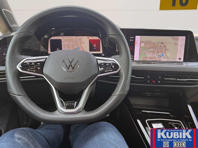 Volkswagen Golf Style