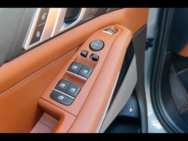 BMW X5 Individual M-Sport xDrive50e