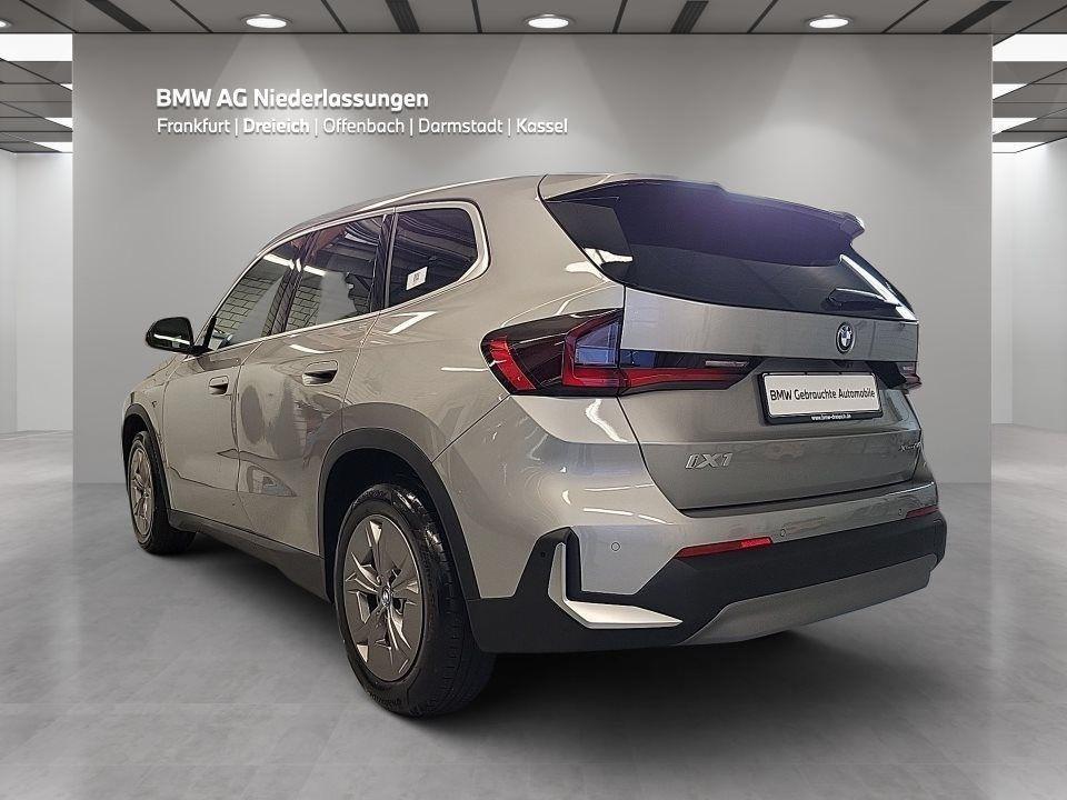 BMW iX1 xDrive30