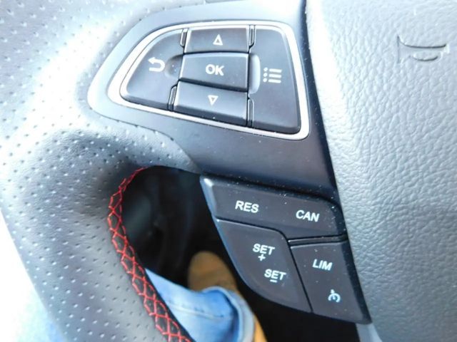 Ford EcoSport EcoBoost ST Line