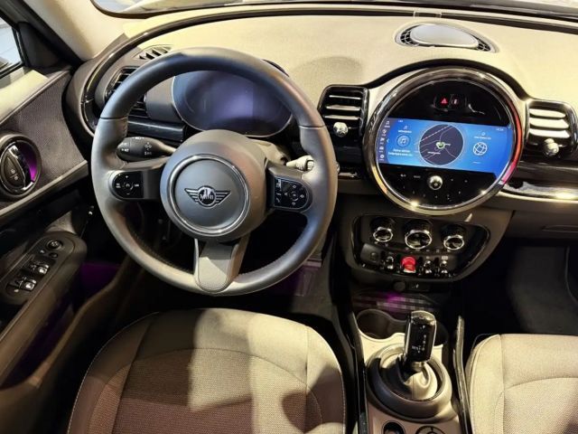 MINI Cooper Clubman Essential Trim KAM+LED+NAVI+KOMF