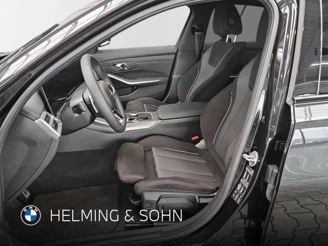 BMW 320 320i M-Sport Sedan xDrive