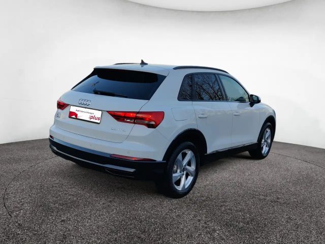Audi Q3 35 TFSI S-Tronic