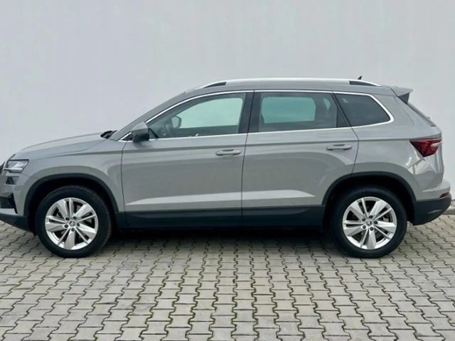 Skoda Karoq LED ACC SHZ RFK beh.FS&LR Vor.AHZV KLIMA ALU
