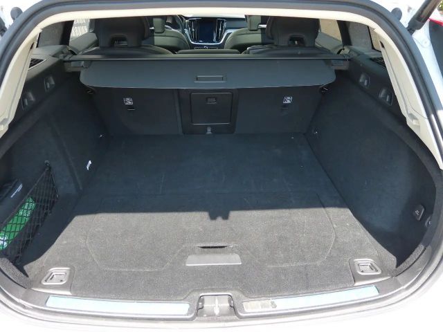 Volvo V60 Dark Ultimate