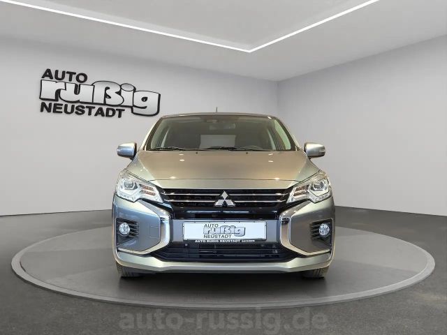 Mitsubishi Space Star Star