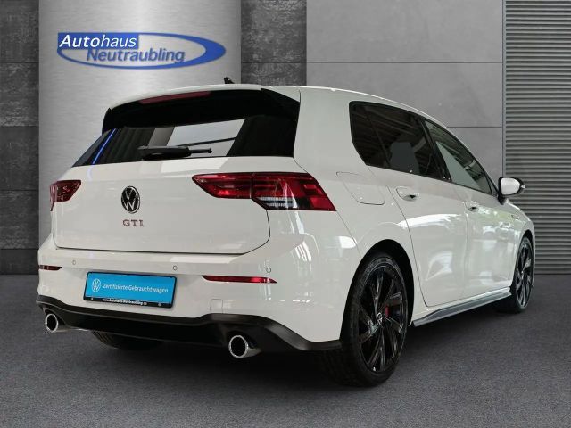 Volkswagen Golf 2.0 TSI DSG