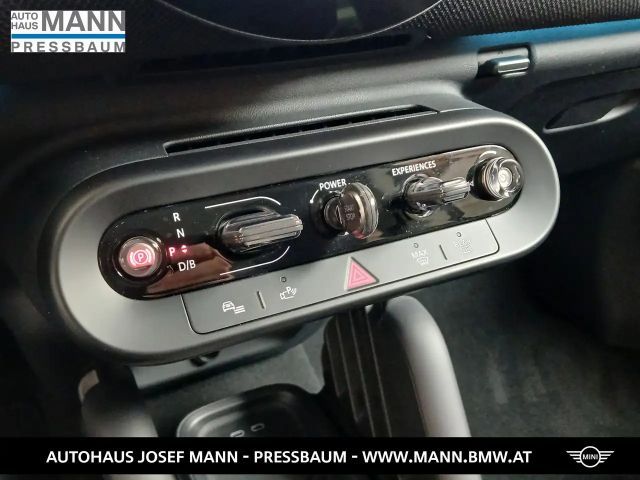 MINI Cooper E Cooper E