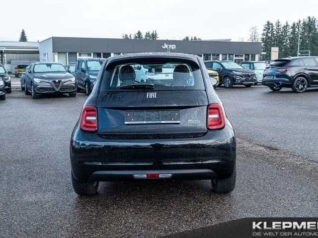 Fiat 500e 42 kWh Icon