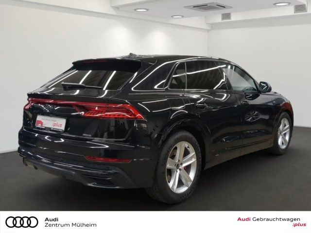 Audi Q8 55 TFSI Hybride Quattro S-Line