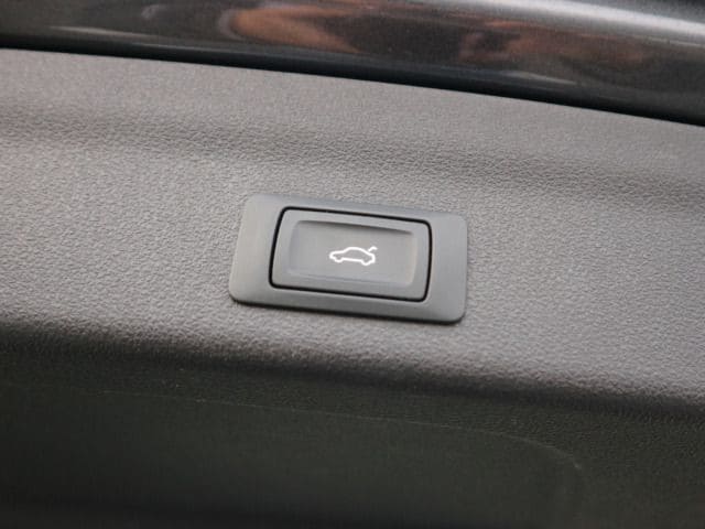 Audi A6 40 TDI Avant S-Tronic