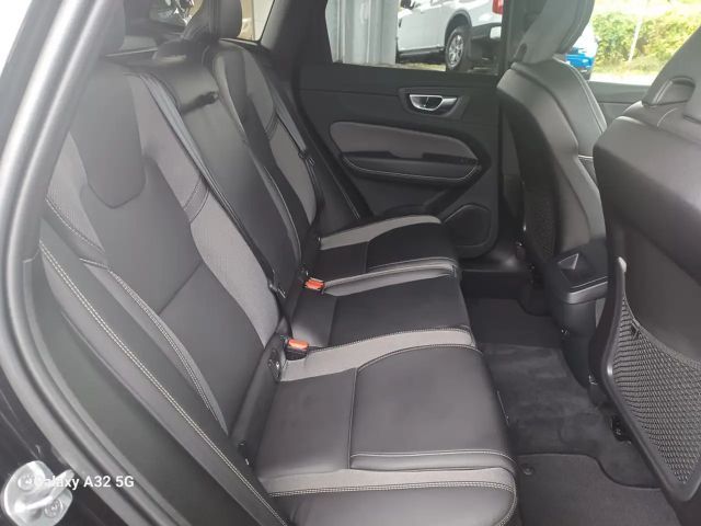 Volvo XC60 B5 AWD°Plus Black Edition°360°Cam°KiSi