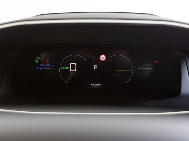 Peugeot E-208 GT-Line