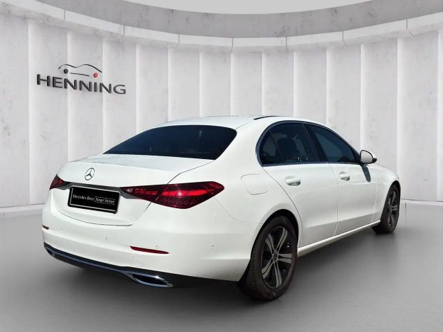 Mercedes-Benz C 180 AVANTGARDE Sedan