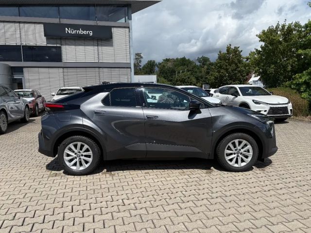 Toyota C-HR Hybride Plug-in Team D
