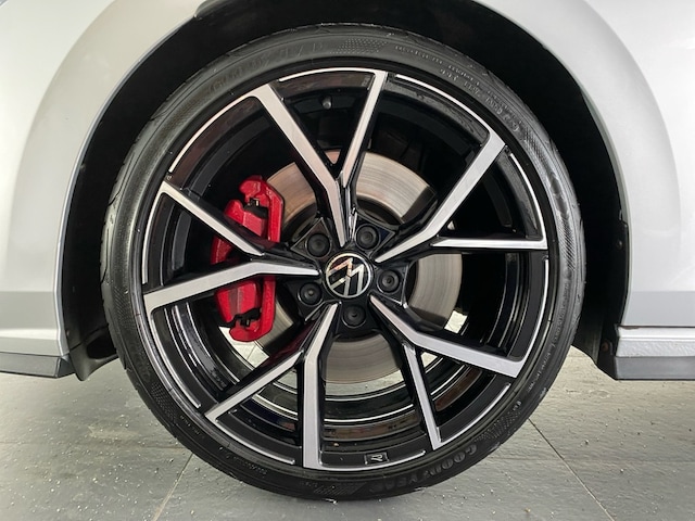 Volkswagen Golf 2.0 TSI DSG GTI