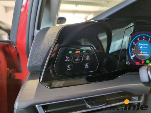 Volkswagen Golf DSG Golf VIII IQ.Drive Style